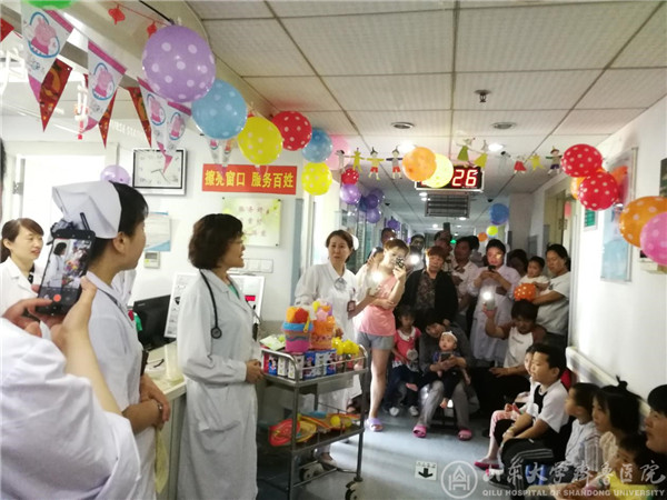 “健康童行 温暖相伴”医院各科室举办欢庆六一活动